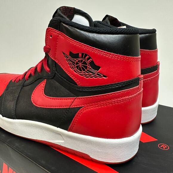 NIB NWT Nike Air Jordan 1 1.5 High The Return Bred Basketball Sneaker Men\'s 9.5 main image 9